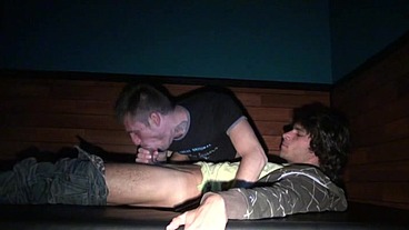 straigth surfer fuck a twink bottom