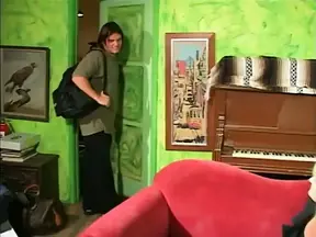 Sexy blonde milf on the cock   cum in mouth