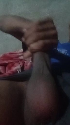 Main dehli se hun agar kisi ko Mera lund lena hai toh message me