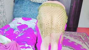 Wet Lips and Wicked Hips