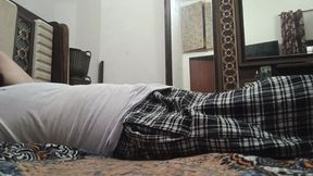 Young hot boy ready for fuck a sugar mommy
