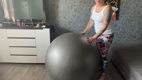 Play with bid gray ball