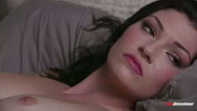 Sex hungry Jessica Rex cheats on her hubby with a masseur