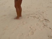 Piss On The Beach, I Hope Nobody Discover Me😳