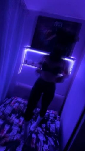 See at me