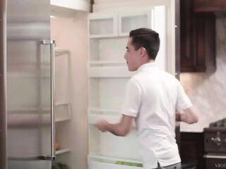 Modern-day Sins - Concupiscent Teen Deepthroats and Bangs Her Neighbour's Large Penis