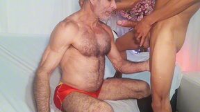 mandrack roludao com 25cm de rolona arrombou a minha garganta profunda