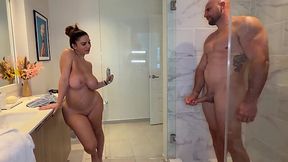 Curvy italian hottie snuck into the shower and enjoys fucking in bed after