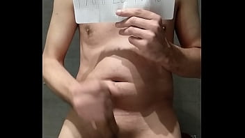 Espa&ntilde_ol masturb&aacute_ndose