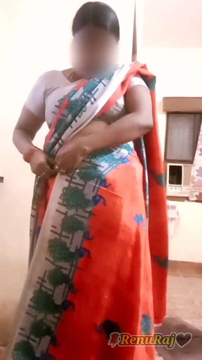 Desi Indian Tamil BBW Wife Latha Nude Body Show Big Boobs Ass Hairy Pussy Saree Tease