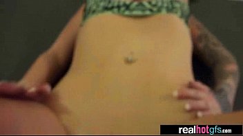 Amateur Hot GF (roxii blair) Show During Sex Her Skills movie-29