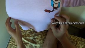 me compre una pijama de league of legends para ver si asi llamo mas la atencion (version full part 1 no intro)