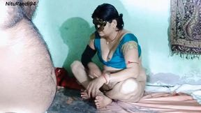 sexy badi behan ke jism se khelte bhai ne banaya