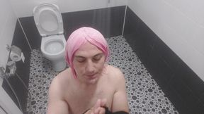 Ass Shemale White Yummy Curvy Body Flirting on the Floor of the Bathroom