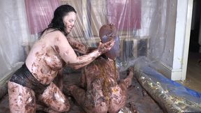 More three girl food sploshing