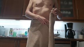 Smooth daddy dropping his towel