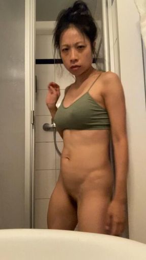 ♥️ see me wash my body in this shower video ♥️
