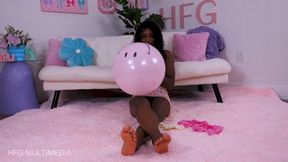 Paris Love: Balloon Popping Fun - Looner Girl Pops Big Loons and B2P Qualatex 11" Balloon - mp4 4k