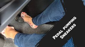 Pedal pumping with sneakers Melissa 720p