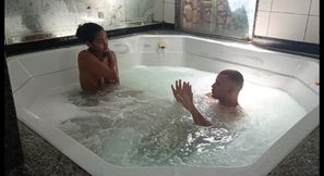 Strong Sex in the Bathtub