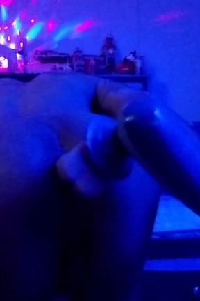 Its a Vibe! Jimmyzdick Finds a Back Massager and a Dildo??