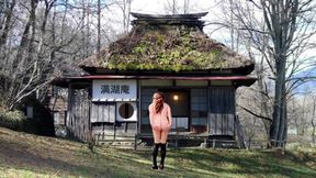 If Pai-chan Stays in Such Japanese Old House