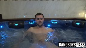 Hot bath prompts a masturbation session