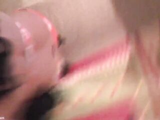 Dong soccer! Wench wife britney swallows dutifully blows hubby for an entire football match.