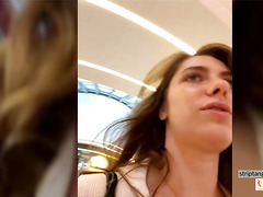 Sexy finger play slow and wet! Fun- Open cam she checks your rhythm!