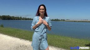 carlie, belle coquine, veut de la sodomie avant tout
