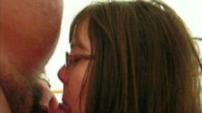 Holding my nerdy girlfriend's head as she slowly blows my junk