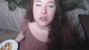 EndlessSummer Feeds Her Burp B&tch Onion Gas