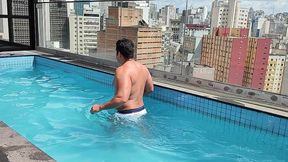 yuri gaucho - piscina e putaria