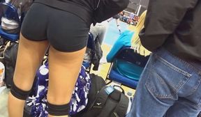 volley girl round ass black spandex short