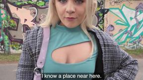 ”The Big Prague Sausage - Ellie Shou, Martin Gun”