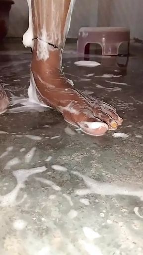 Hot Indian wife Taking bath