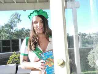 Brunette hair Scout Gets What That babe Wishes