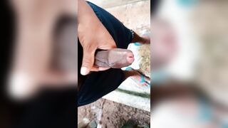 My penis got thicker this morning. උදේම මගේ පයිය මෝල් උනා