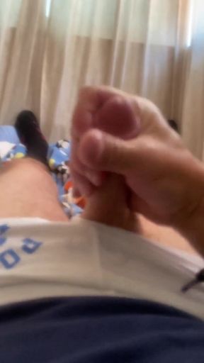 Jockdad87 Uses His Sex Toys to Shoot a Hot Load