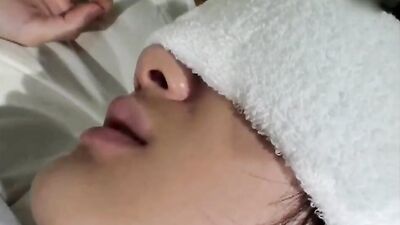 Skinny Japanese twinks are sucking each other's peckers in this video
