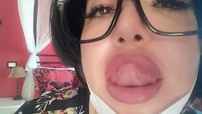 ChantalChannel la tua ragazza &egrave_ gelosa- your jealous girlfriend