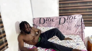 Amatőr ázsiai melegek anális szexet kapnak