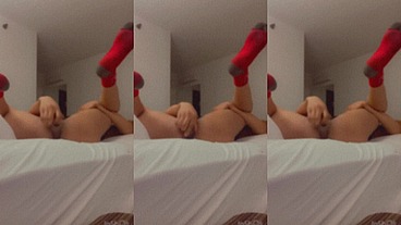 Petite ts goddess late night dildo masturbation 🍑💦🍆