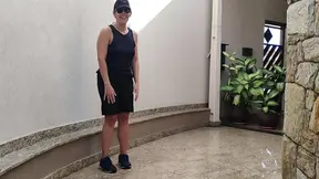 girl lost bet on soccer, didn't pay and had to give it to her mechanic friend