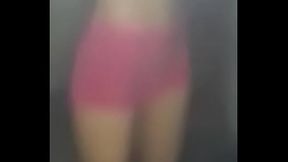 Dice que esta flaquita mi vecina cristal