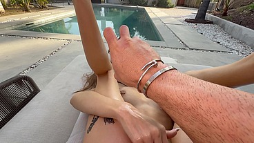 PETITE HORNY SALOME CLLOUT ON MY POV