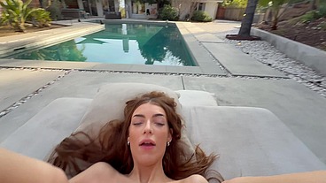 PETITE HORNY SALOME CLLOUT ON MY POV