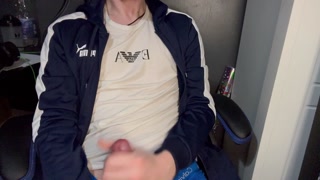 Teen chav has a wank