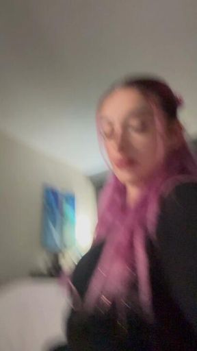 Facesitting & mini butt drops POV 🖤🍑🪑