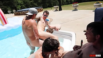 Five Gays get Wet AND Wild -BAREBACK-